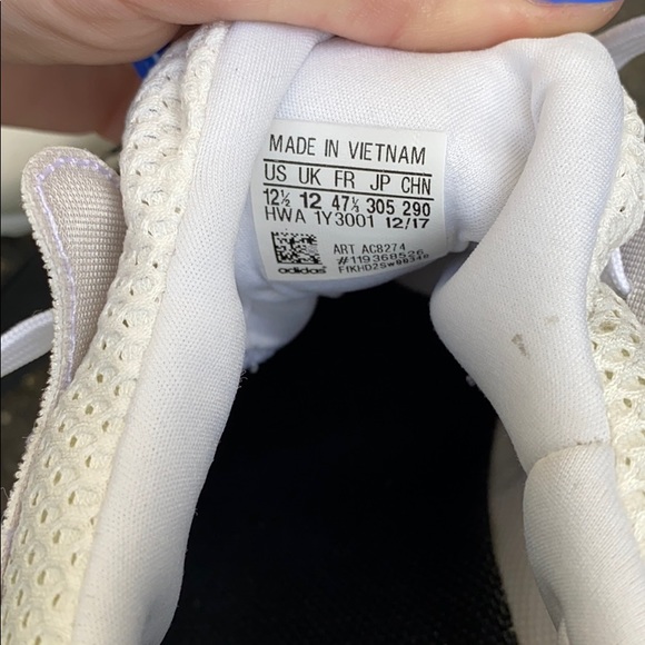 Adidas Men’s Sneakers - Picture 4 of 4